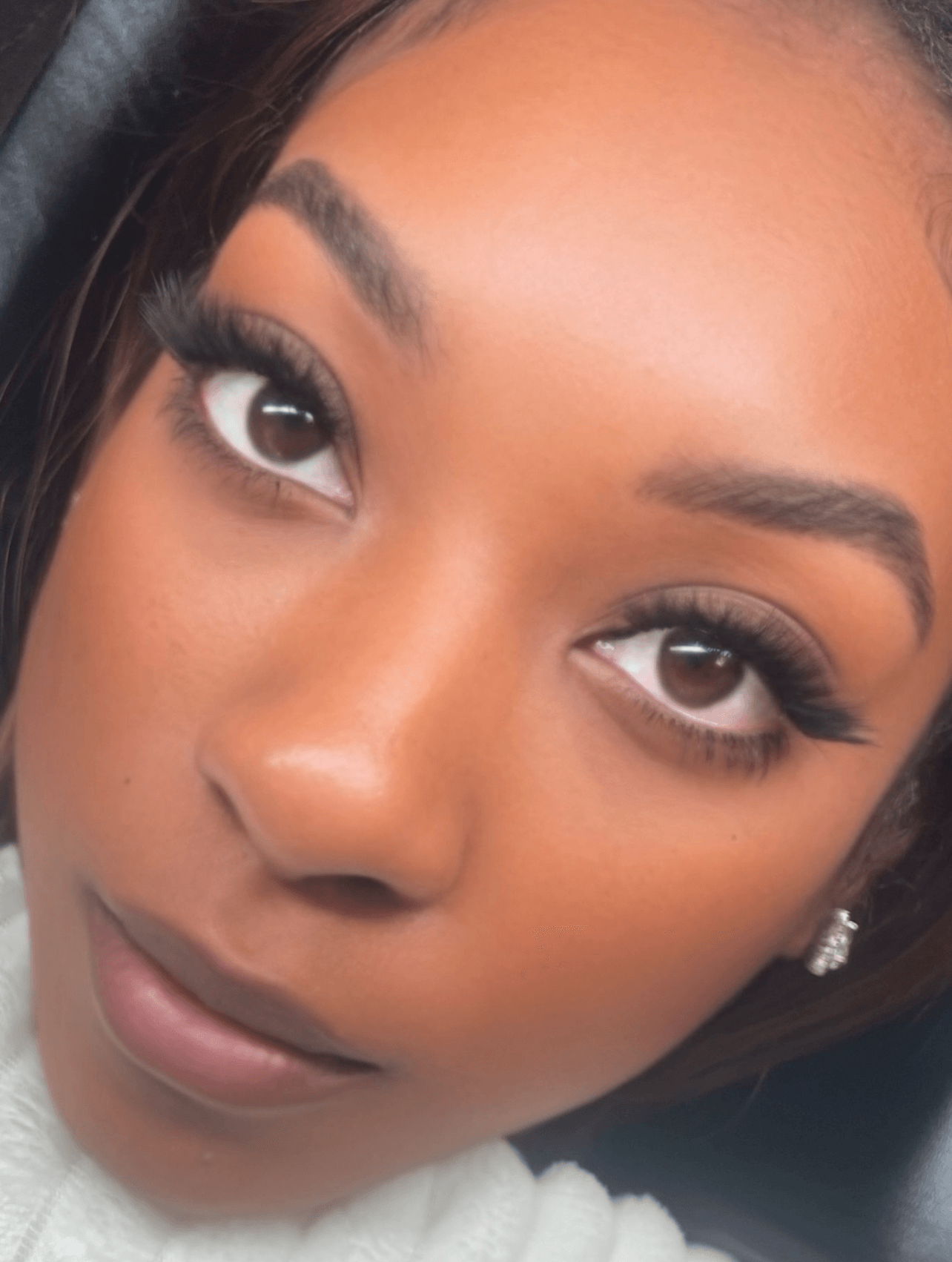 Specialty lash extension set with unique styling