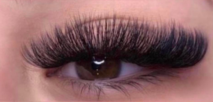 Volume lash set with maximum fullness